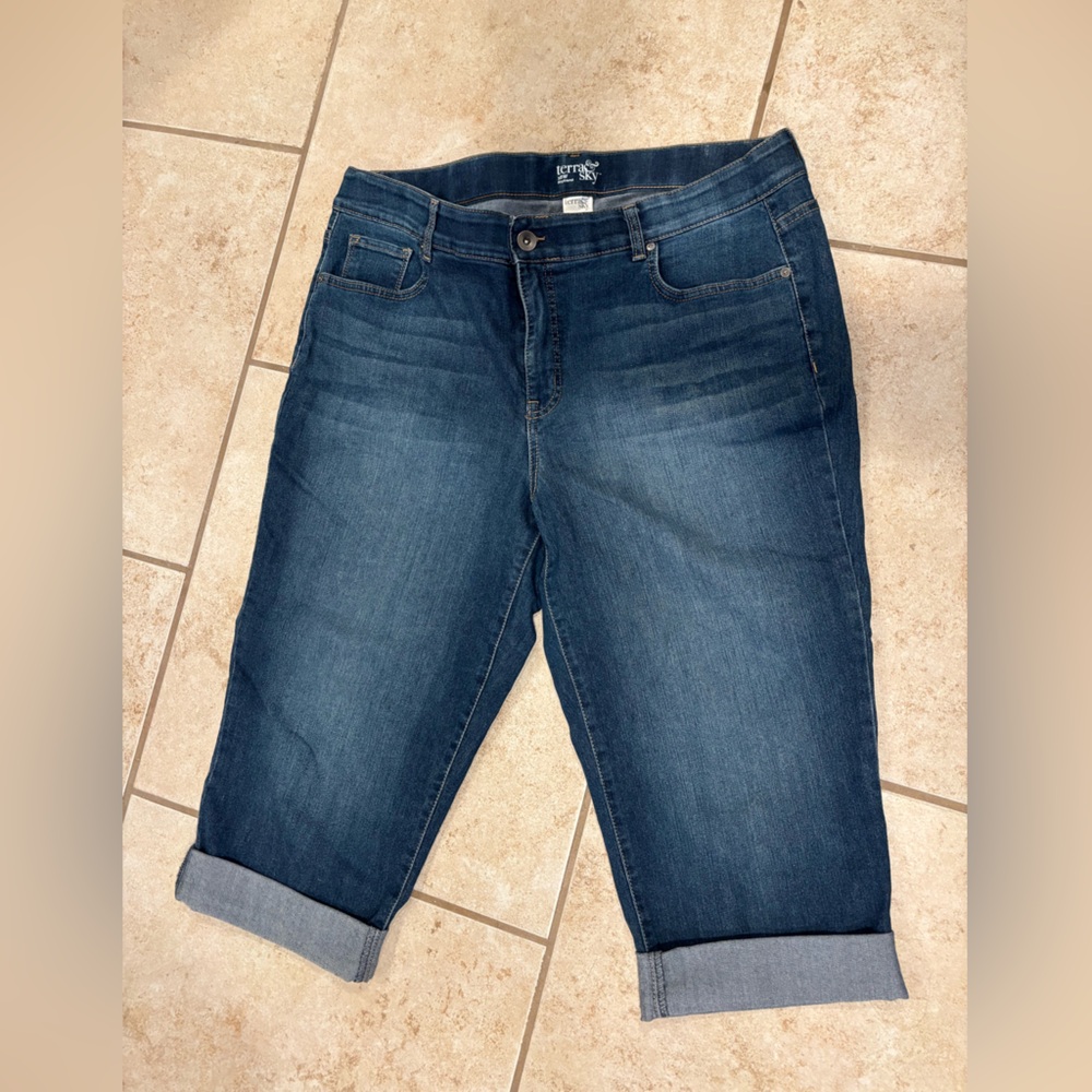 Terra & Sky Dark Blue Denim Capris